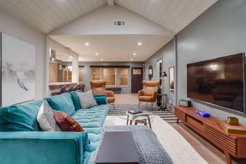 Projector - Pool Table - 15min DT - Pets OK - BBQ