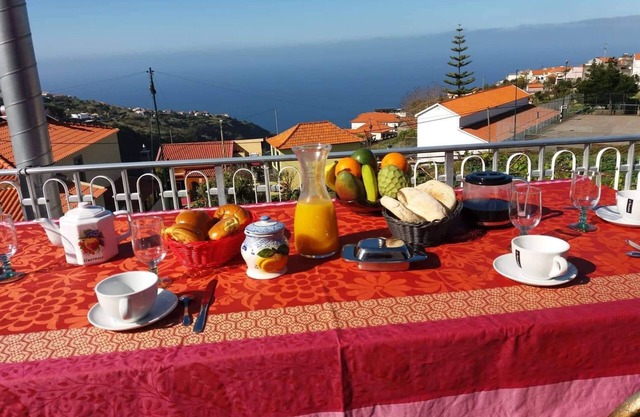 PROMOTION Apartment in house with TERRACE and SEA VIEW.