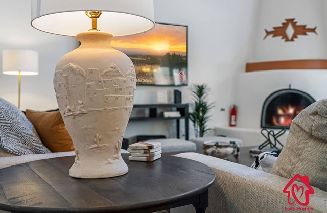 Pueblo Moon w/Pool - An Irvie Home