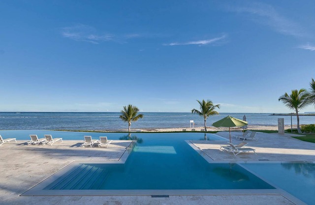 Punta Palmera Beach Front and Pool Views Cap Cana