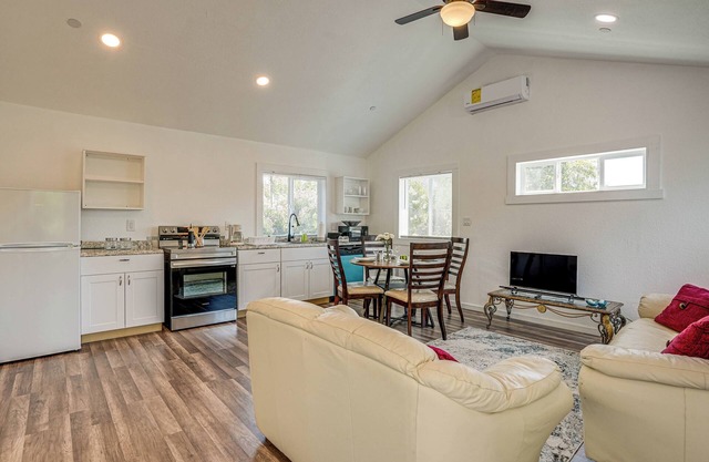 Quaint Concord Home w/Covered Porch: Near Hiking