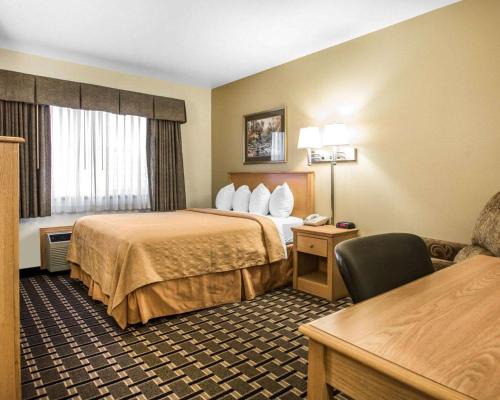 Quality Inn Mauston I-90