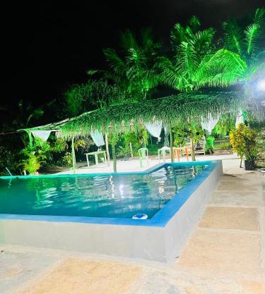 Quarto com suíte - Viçosa do Ceará