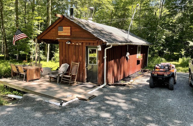 Quiet cabin adventure