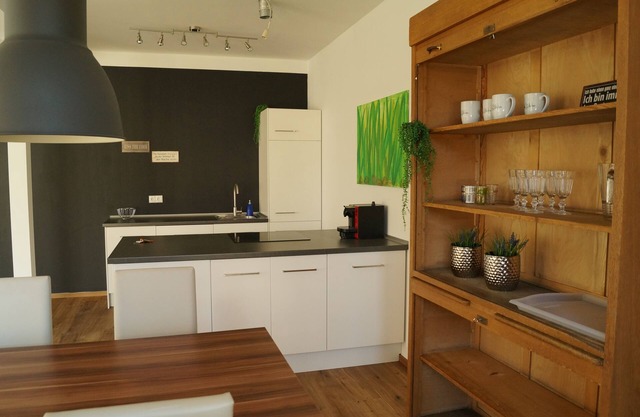 Quiet LOFT STYLE Apartment 5 * in old town with 42m terrace