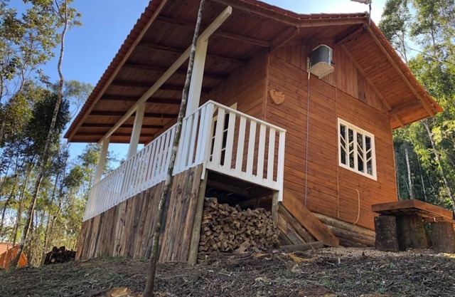 Quinta da Vó Sônia Cabins. Cabana Alegria.