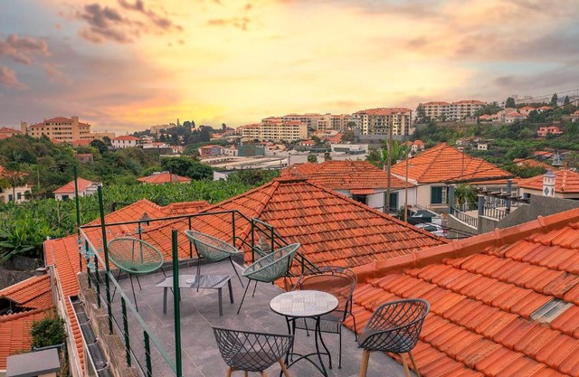 Quintinha Tropical - Panoramic Gateway to Madeira