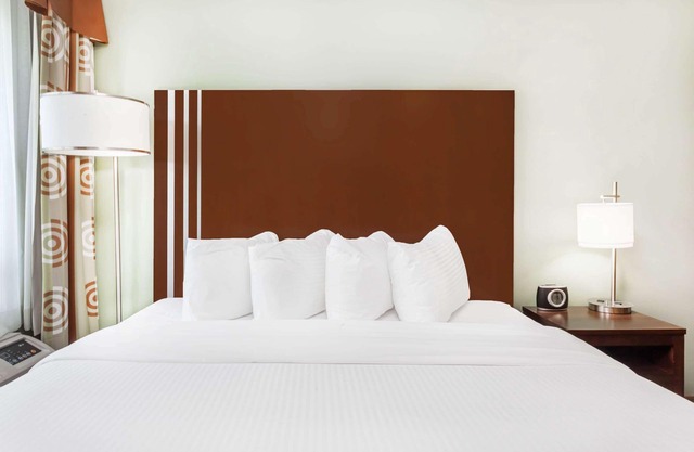 Ramada by Wyndham Carlyle