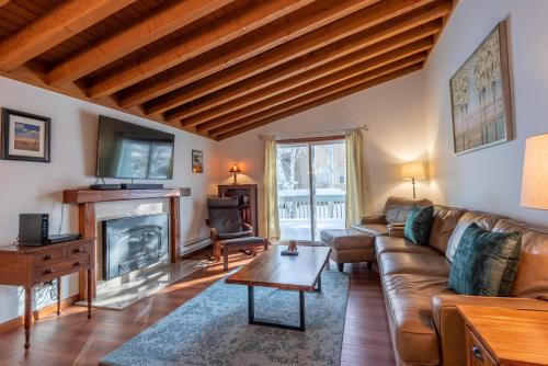 Ranch Condo 3580
