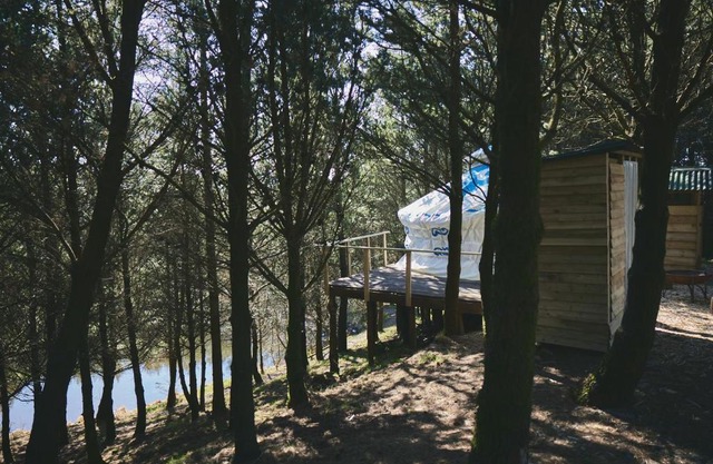 Raven Yurt - Yurtopia