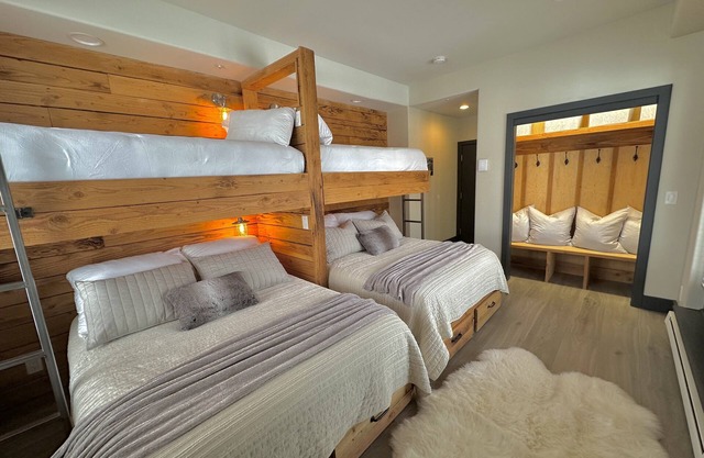 Recently updated & true ski-in/out 2Bed/3Bath. Closest building to the lifts!