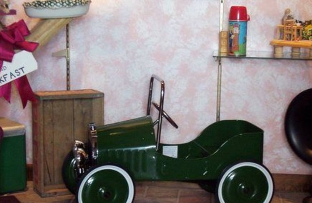 Red Barn Village B&B