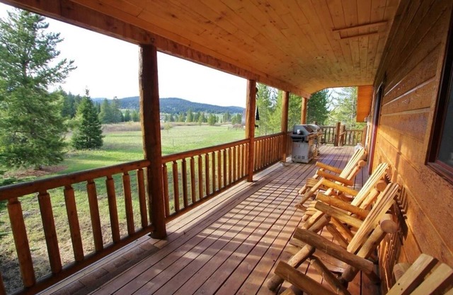 Red Cedar Cabin