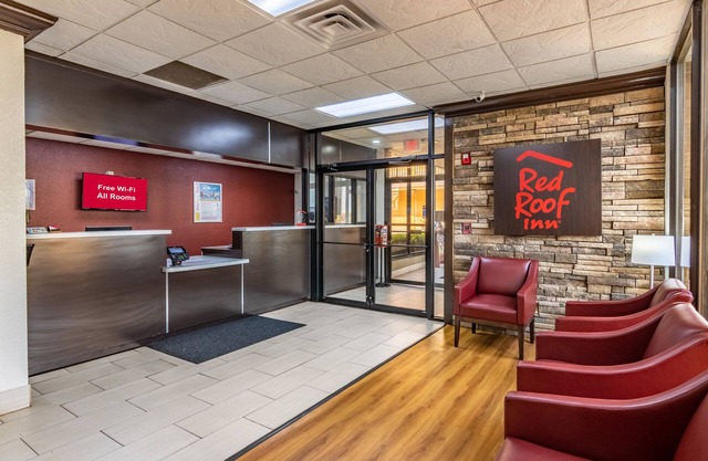 Red Roof Inn Forsyth