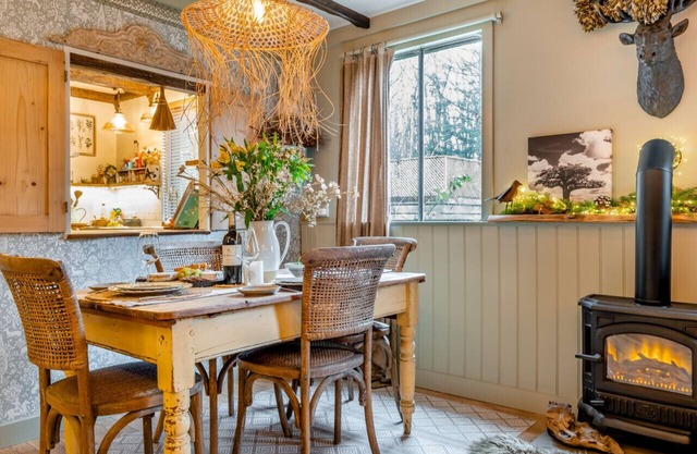 Red Squirrel Batch - One Bedroom House, Sleeps 2
