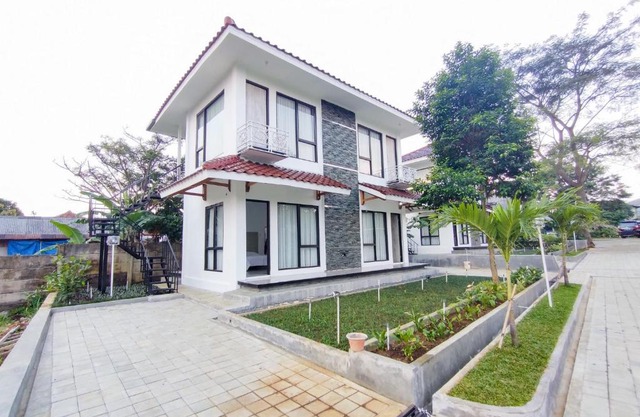 RedDoorz at Batutulis Bogor Villa Papatong by M