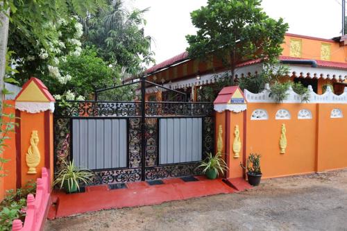 Reeginaa Villa