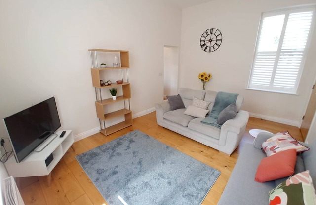 Reigate Devonshire Apartment