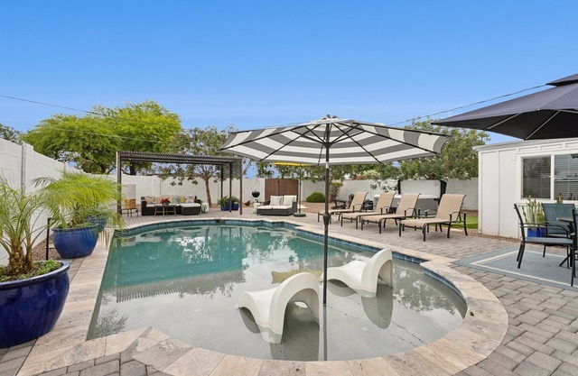 Reins & Rivets by PaseoHomesAZ *Heated Pool*