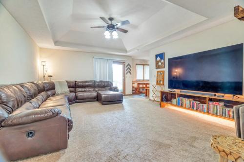 Relax at the Summit - 3bd 2b
