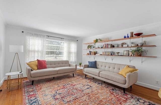 Relax In Raleigh - Room for Friends & Family!