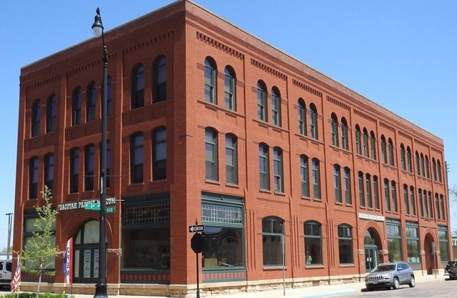 Relax in Style Near Aberdeen’s Dining & Shopping Venues