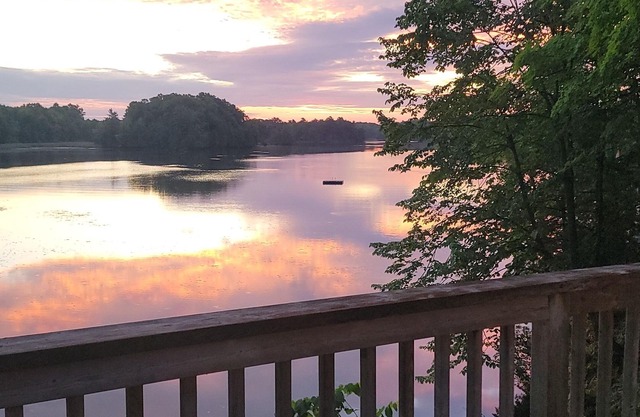 Relax on Benson Lake, Rideau System