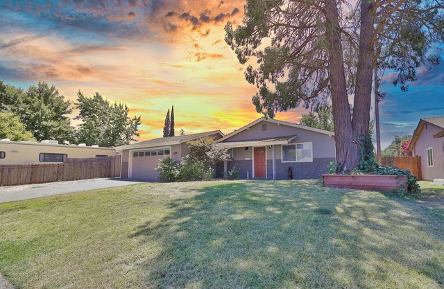 Relax & Unwind in Rancho - Huge Yard - Near Folsom