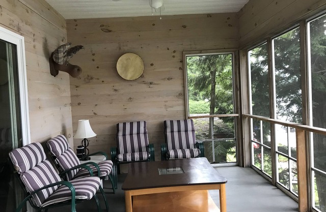 Relaxing Lakehouse on Lake Wyola