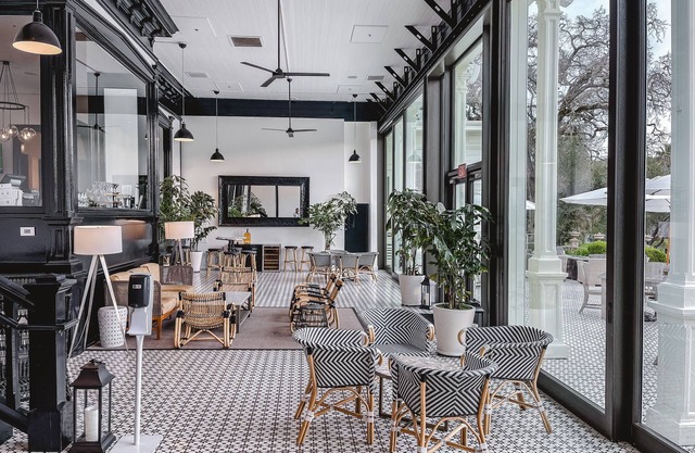 Relaxing & Romantic 1 bedroom Condo, in the Heart of Wine Country