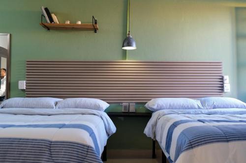 Remodeled Cozy Central 3 blocks from the Malecon