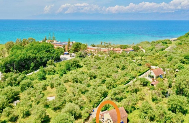 Renas Maisonette Unit 2 near Roda by DadoVillas