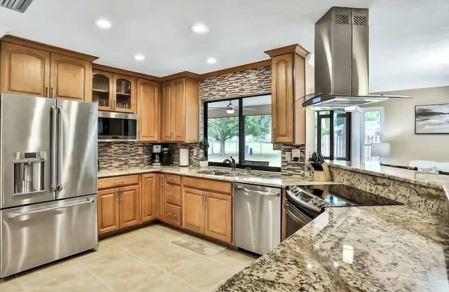 Renovated 3BR Dog Friendly Pond View W/D