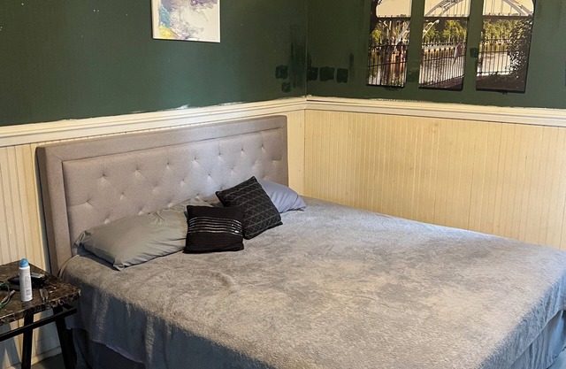 Rent a house with its own concierge