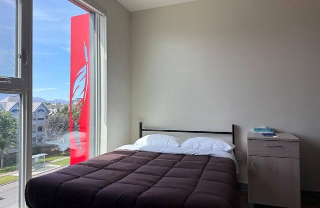 Residence & Conference Centre - Kelowna