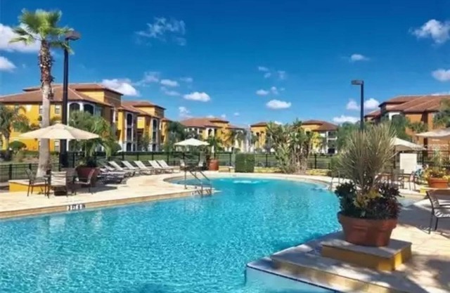 Resort like 1 BR 1st floor condo, great for a relaxing getaway. close to beaches