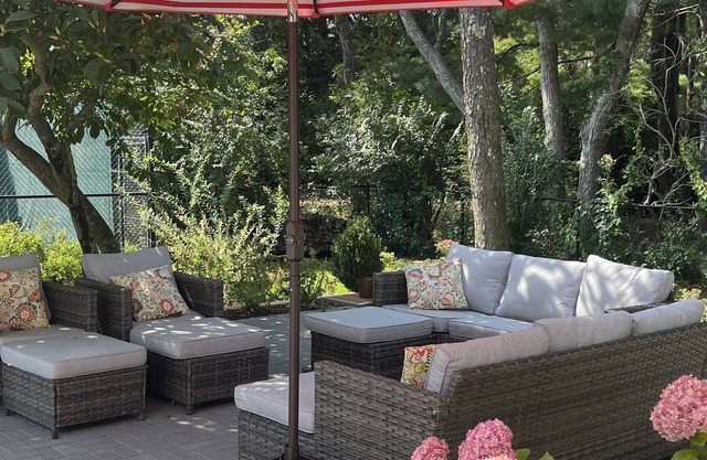 Resort-like home with NEW KITCHEN, private tennis court, heated pool, & hot tub