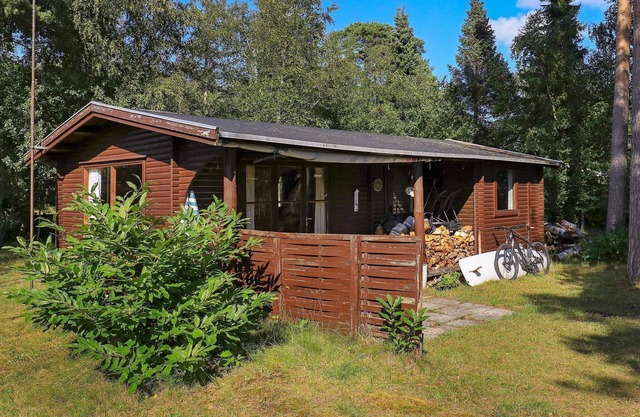 Retro Beach Retreat in Gedesby