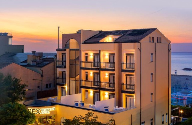 Rex Residence Hotel