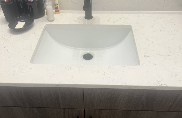 Ridley waterset 5 mins away from dominos