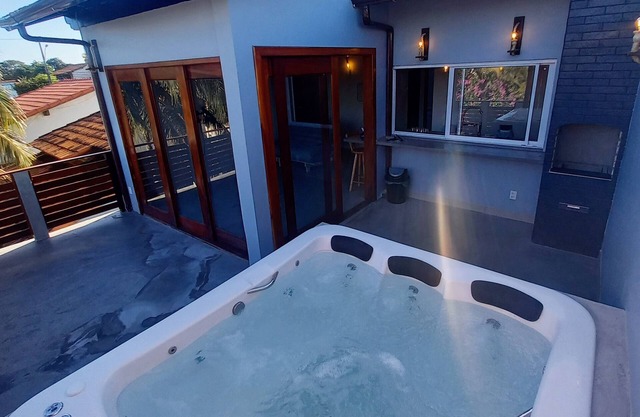 RiqueHouse: House with Hydro 500m from the beach