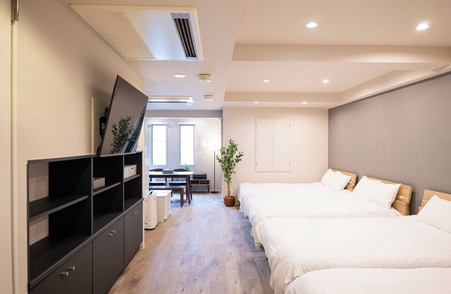 RIVER CENTRAL 401 10 persons Clean room High sp/Hiroshima Hiroshima