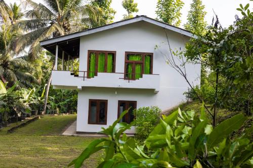 Riverside Farm Stay