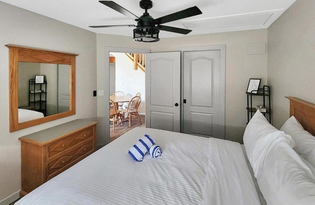 Riverside Way by Fernie Lodging Company