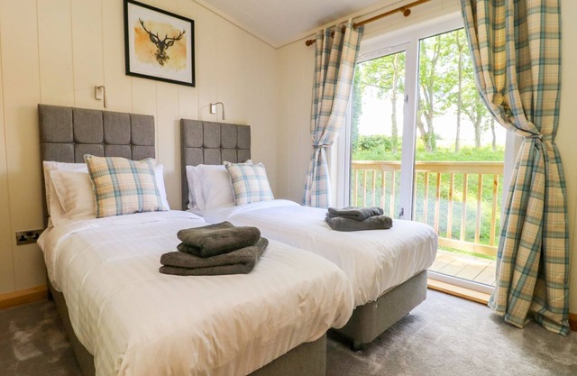 Robin Lodge