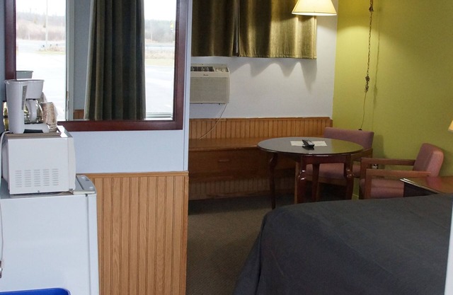 Robyn's Motel