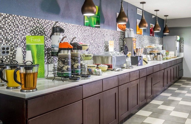 Rodeway Inn & Suites Needles