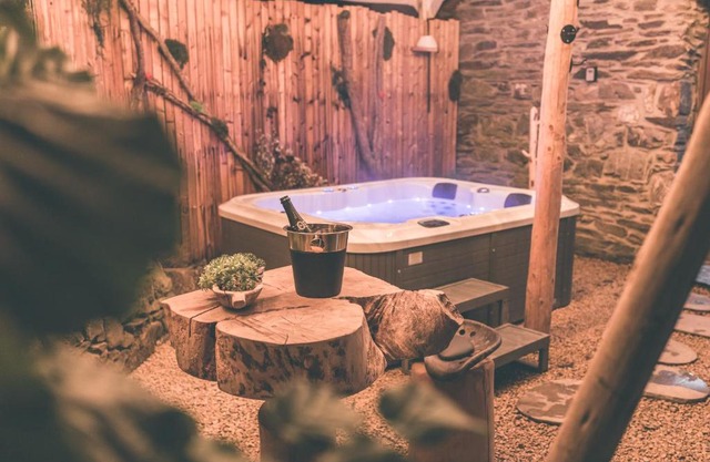 Romantic Getaway - Sauna and Jacuzzi - El Clandestino