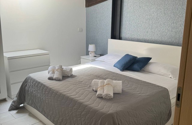 Room 204 'Le Saline Rooms Marzamemi' with Wi-Fi and Air Conditioning