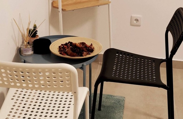 "room in Guest Room - Caparica Poshtel An Luxury Hostel"
